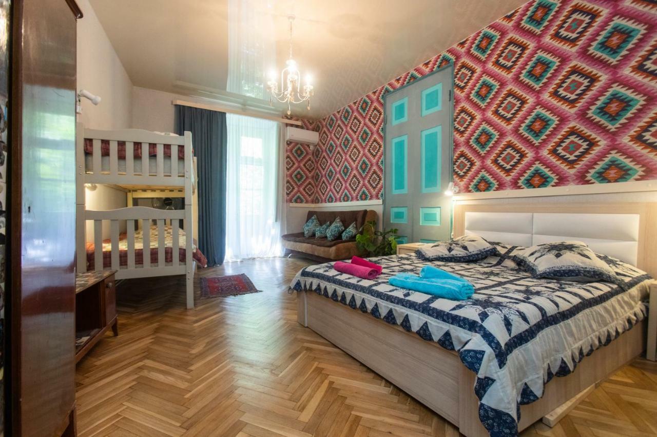 Private Apartment In The Center Of Old Tbilisi Ngoại thất bức ảnh