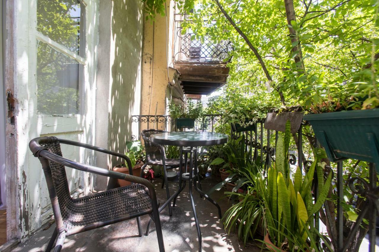 Private Apartment In The Center Of Old Tbilisi Ngoại thất bức ảnh