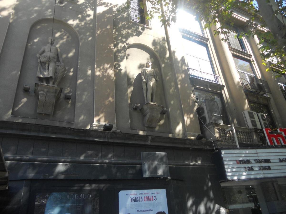 Private Apartment In The Center Of Old Tbilisi Ngoại thất bức ảnh